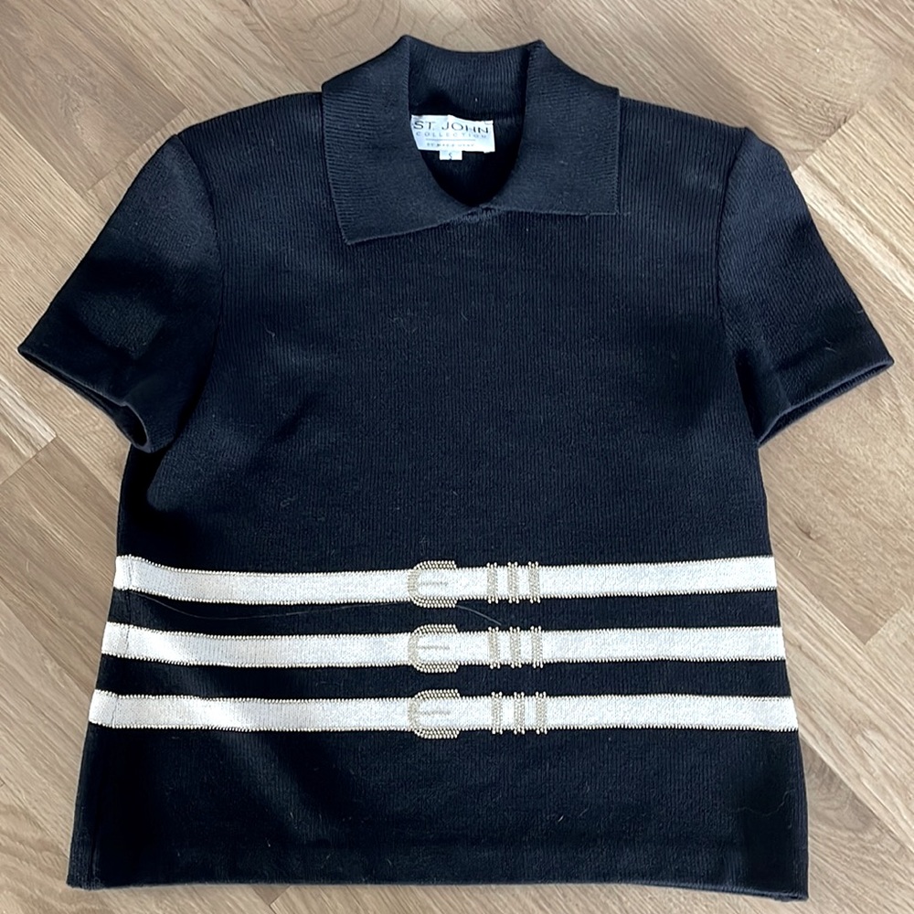 St. John collection navy blue short sleeve top